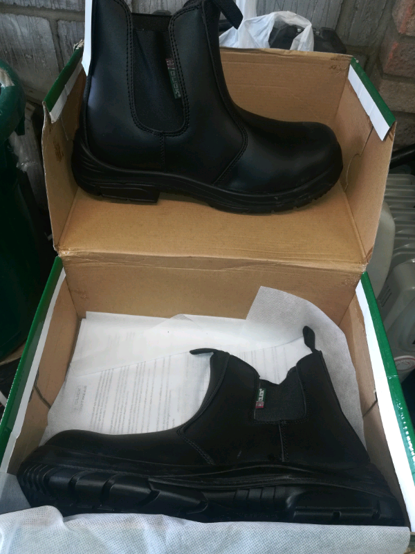 click footwear safety boots